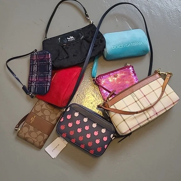 BAG BUNDLE SALE!! - Picture 5 of 8